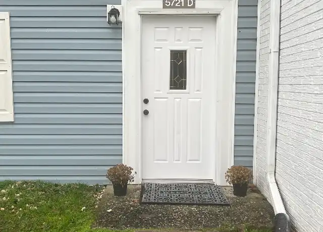 Property at 5721 Bramblegate Rd Unit D, Greensboro, NC, 27409, 2 beds, 2.5 baths, [object Object]