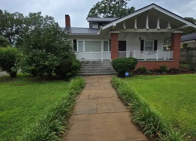 Property at 808 Highland Ave, Anniston, AL, 36207, 3 beds, 2.5 baths, [object Object]