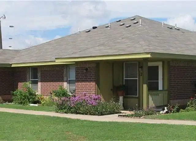 Property at 122 N 27th St, Lamesa, TX, 79331, 1 bed, 1 bath, [object Object]