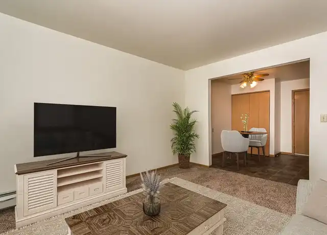 Property at Amberwood Court - 2520 9th Ave S, Grand Forks, ND, 58201, 1 bed, 1 bath, [object Object]