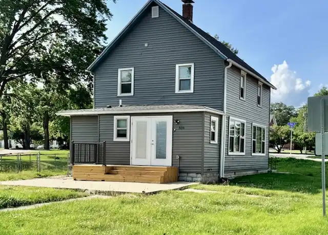 Property at 505 E Oak St, Mahomet, IL, 61853, 2 beds, 2 baths, [object Object]