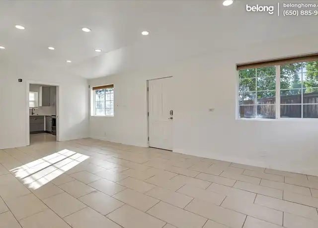 Property at 6620 Glade Ave Unit A, Canoga Park, CA, 91303, 0 beds, 1 bath, [object Object]
