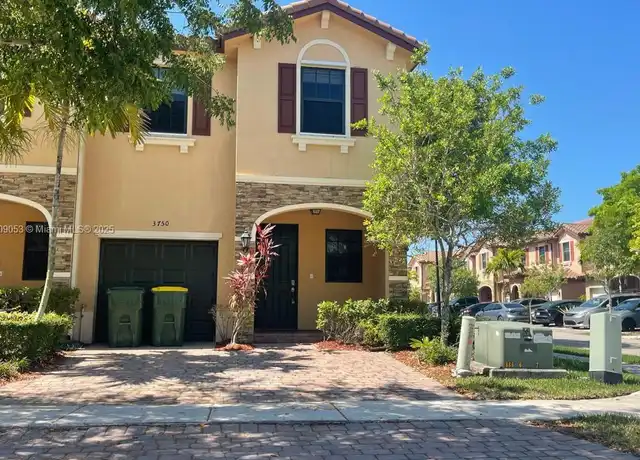 Property at 3750 SE 3rd St, Homestead, FL, 33033, 4 beds, 2.5 baths, [object Object]