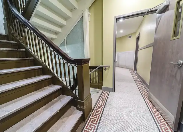 Property at Art Lofts at the Arcade - 42 S Ludlow St, Dayton, OH, 45402, 1-2 bed, 1 bath, [object Object]