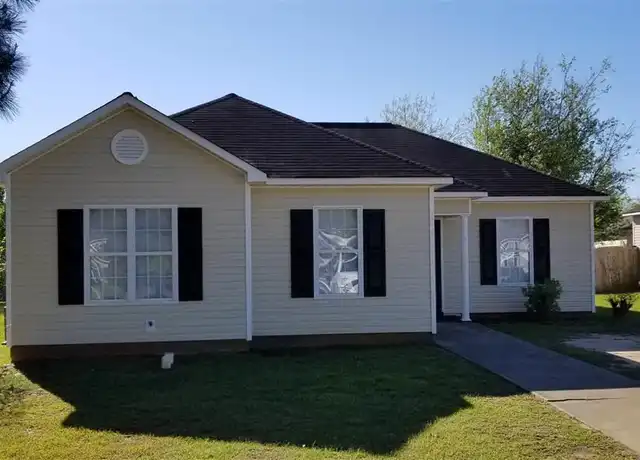 Property at 421 Dunmurry Pl, Warner Robins, GA, 31093, 3 beds, 2 baths, [object Object]