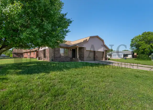 Property at 6903 W Oneil St, Wichita, KS, 67212, 3 beds, 2 baths, [object Object]