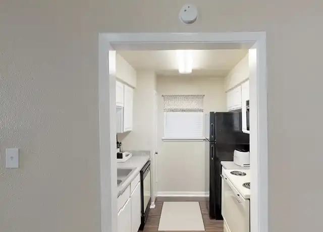 Property at 7979 Westheimer Rd, Houston, TX, 77063, 1-2 bed, 1-2.5 bath, [object Object]