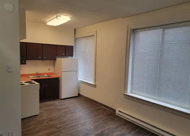 Property at Sherwood Apts - 123 N Bernard St, Spokane, WA, 99201, 0-1 beds, 1 bath, [object Object]