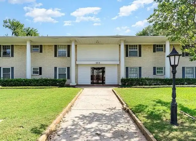 Property at 5818 E University Blvd #102, Dallas, TX, 75206, 3 beds, 2 baths, [object Object]
