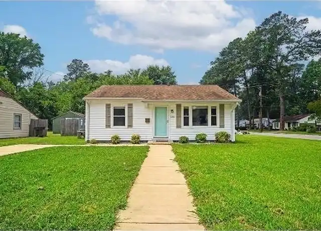 Property at 200 Shawen Dr Unit 2Bdr/1Bath, Hampton, VA, 23669, 2 beds, 1.5 baths, [object Object]