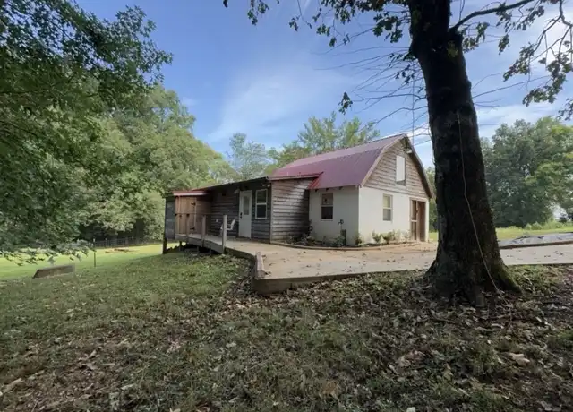 Property at 1585 Bridgewood Rd, Clarksville, TN, 37040, 0 beds, 1 bath, [object Object]