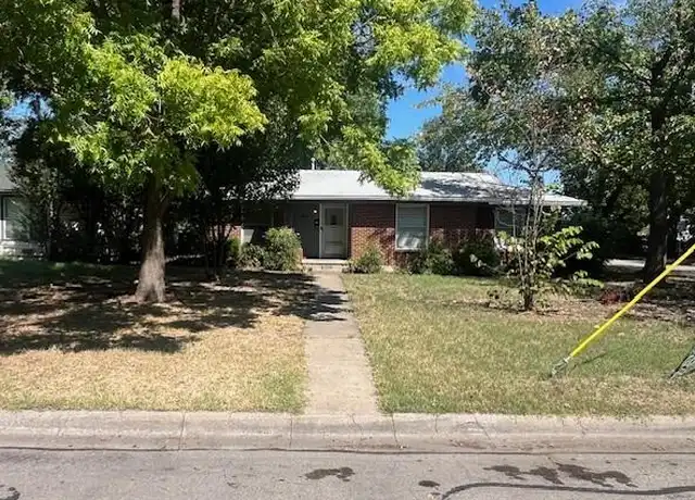 Property at 800 Westway St, Denton, TX, 76201, 3 beds, 1 bath, [object Object]