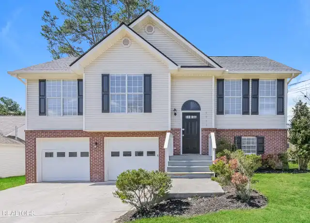 Property at 6919 Saint Croix Ln, Knoxville, TN, 37918, 3 beds, 2 baths, [object Object]