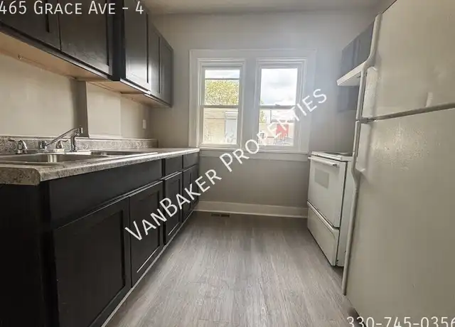 Property at 465 Grace Ave Unit 4, Akron, OH, 44320, 2 beds, 1 bath, [object Object]
