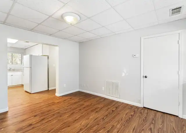 Property at 2751 Jersey Ave Unit 4, Knoxville, TN, 37919, 2 beds, 1 bath, [object Object]
