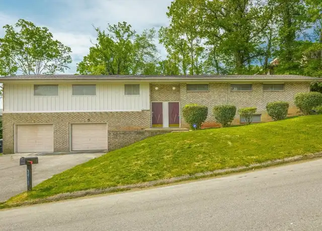 Property at 3408 Gail Dr Unit 3410, Chattanooga, TN, 37412, 4 beds, 3 baths, [object Object]