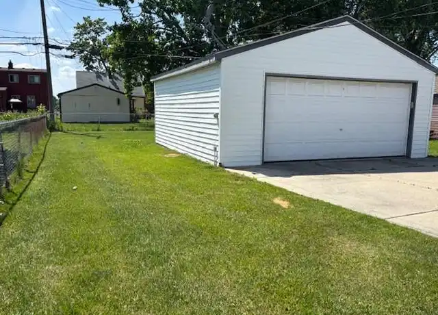 Property at 29851 Quinkert St, Roseville, MI, 48066, 3 beds, 1 bath, [object Object]