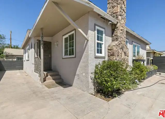 Property at 10823 Cantara St, Sun Valley, CA, 91352, 3 beds, 1 bath, [object Object]
