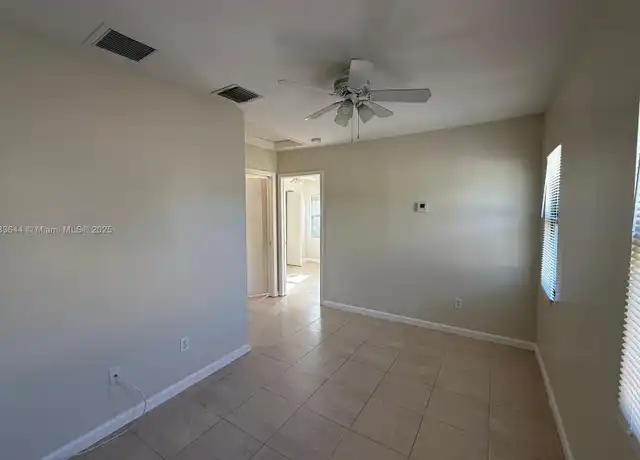 Property at 423 53rd St Unit D, West Palm Beach, FL, 33407, 1 bed, 1 bath, [object Object]