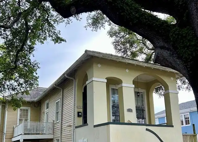Property at 3102 Canal St, New Orleans, LA, 70119, 2 beds, 1 bath, [object Object]