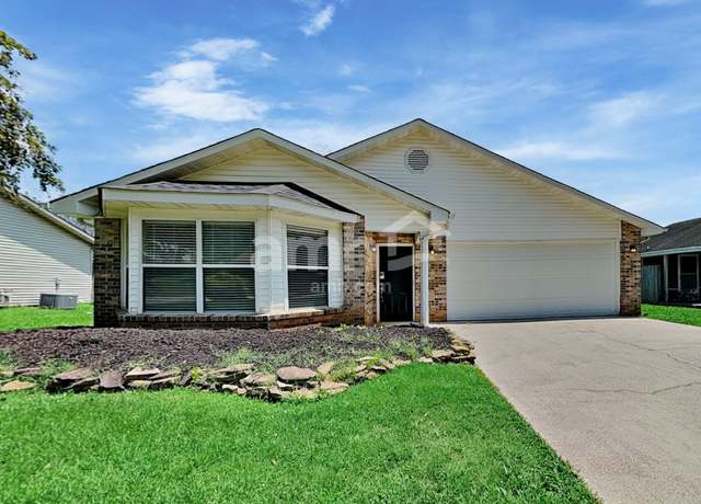 Photo of 2524 Cinema Dr, Maryville, TN 37804