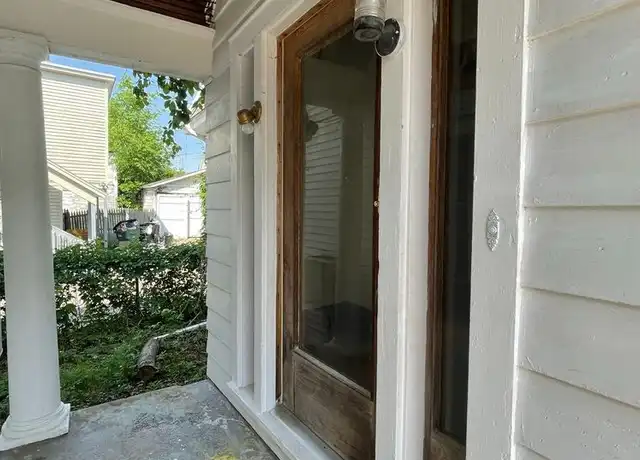 Property at 42 Intervale Ave Apt 8, Burlington, VT, 05401, 3 beds, 1 bath, [object Object]