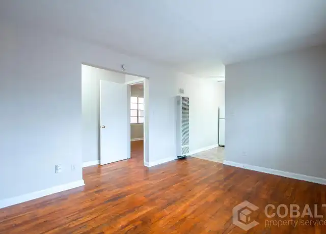 Property at 896 Greenwood Ave NE Unit 9, Atlanta, GA, 30306, 1 bed, 1 bath, [object Object]