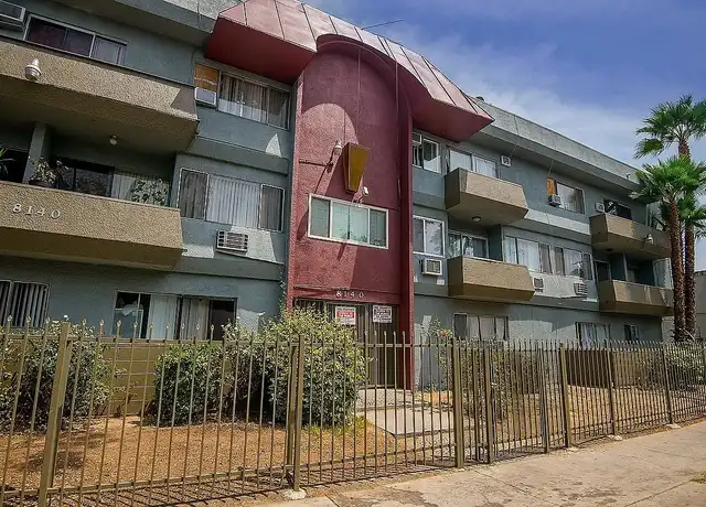 Property at 8140 Langdon Ave, Van Nuys, CA, 91406, 1 bed, 1 bath, [object Object]