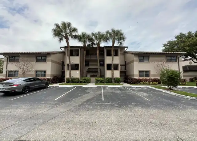 Property at 9877 Nob Hill Ct Unit 25/9877, Sunrise, FL, 33351, 3 beds, 2 baths, [object Object]