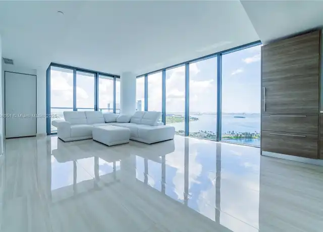 Property at 650 NE 32nd St #2808, Miami, FL, 33137, 1 bed, 1.5 baths, [object Object]