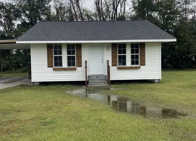 Property at 10841 Cochran Ln, New Roads, LA, 70760, 2 beds, 2 baths, [object Object]