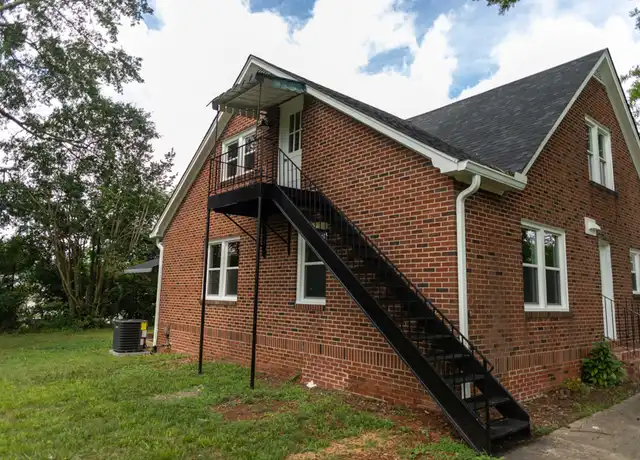 Property at 511 S King St Unit A, Morganton, NC, 28655, 1 bed, 1 bath, [object Object]