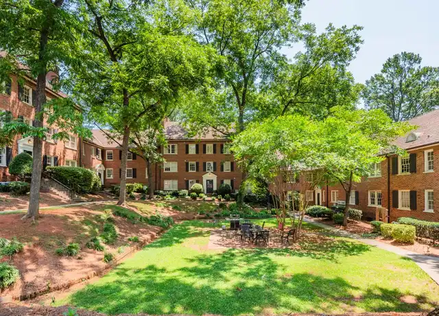 Property at 107 S Laurel Ave Unit 102B, Charlotte, NC, 28207, 1 bed, 1 bath, [object Object]