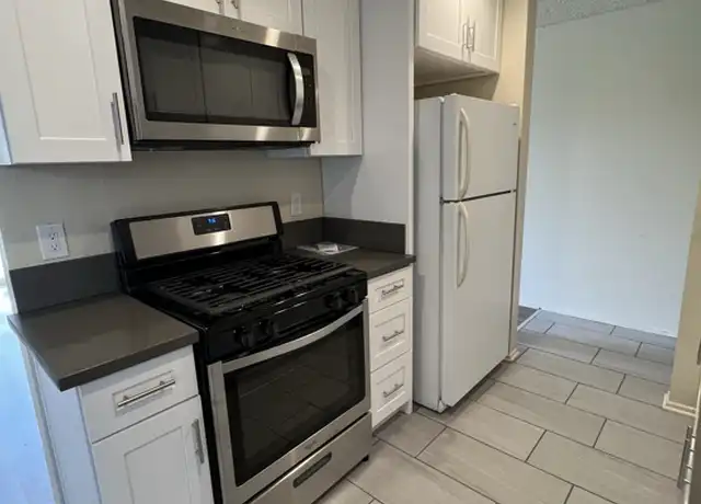 Property at 1670 Manning Ave Unit 201, Los Angeles, CA, 90024, 2 beds, 2 baths, [object Object]