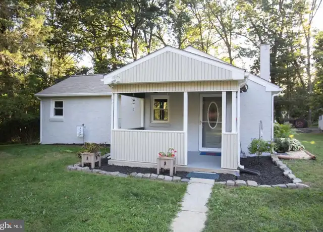 Property at 100 Moran Ln, Honey Brook, PA, 19344, 2 beds, 1 bath, [object Object]