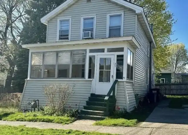 Property at 35 Lawrence St Unit 2, Oswego, NY, 13126, 1 bed, 1 bath, [object Object]