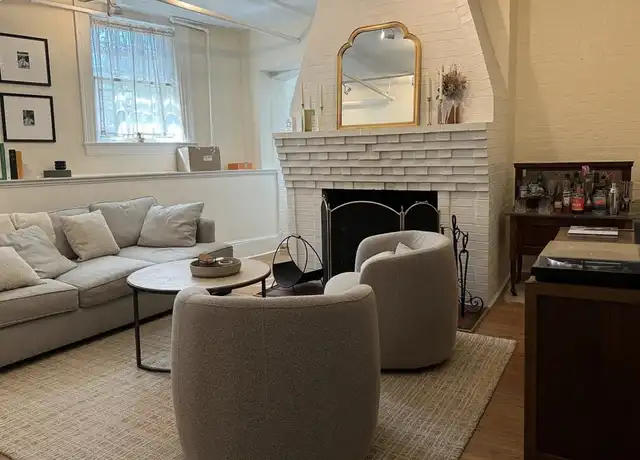 Property at 112 Pinckney St #4, Boston, MA, 02114, 1 bed, 1 bath, [object Object]