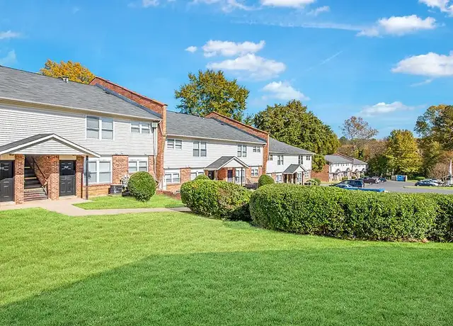 Photo of 1926 Hartford Dr, Gastonia, NC 28052