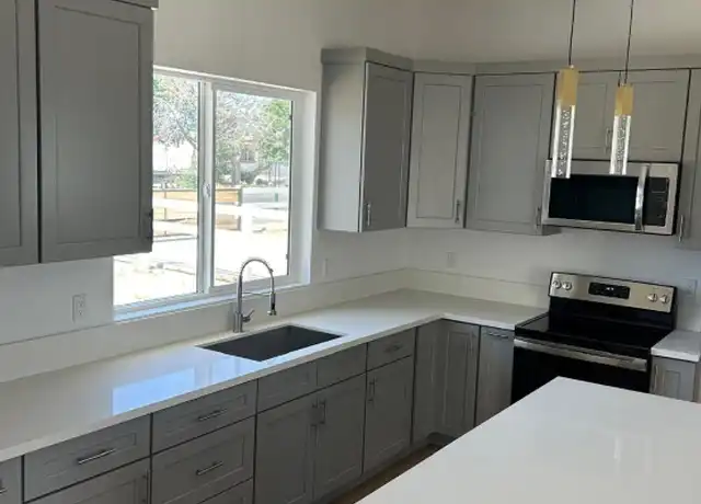 Property at 9220 East Avenue U Unit T-6, Littlerock, CA, 93543, 3 beds, 2 baths, [object Object]
