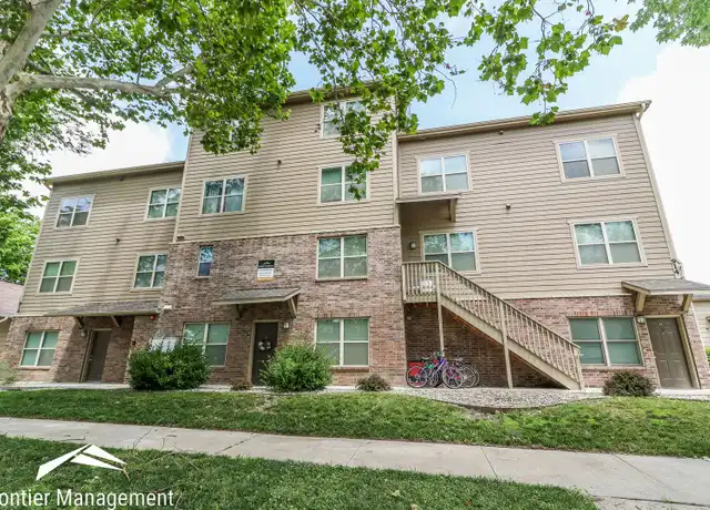 Property at 914 Vattier St Unit 5, Manhattan, KS, 66502, 4 beds, 2 baths, [object Object]
