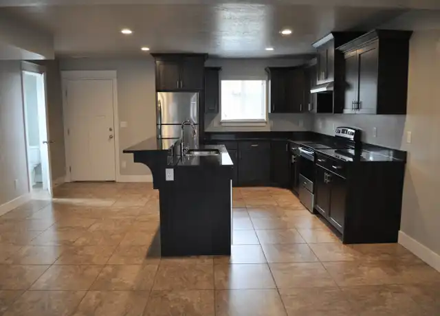 Property at 523 W 1400 N Unit 102, Logan, UT, 84341, 2 beds, 1.5 baths, [object Object]