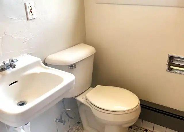 Property at 518 Ackley St Unit 2, Antigo, WI, 54409, 0 beds, 1 bath, [object Object]