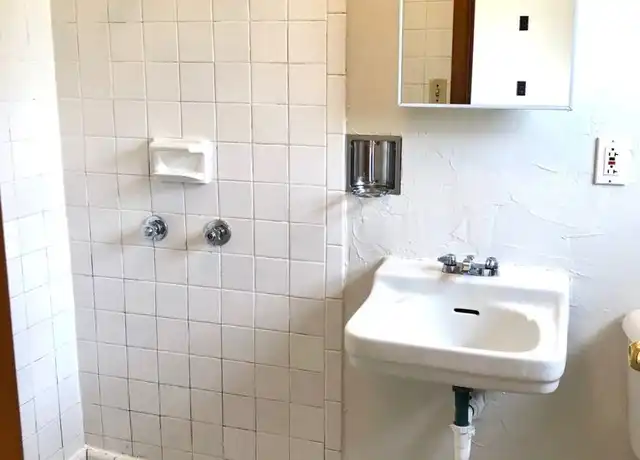 Property at 518 Ackley St Unit 2, Antigo, WI, 54409, 0 beds, 1 bath, [object Object]