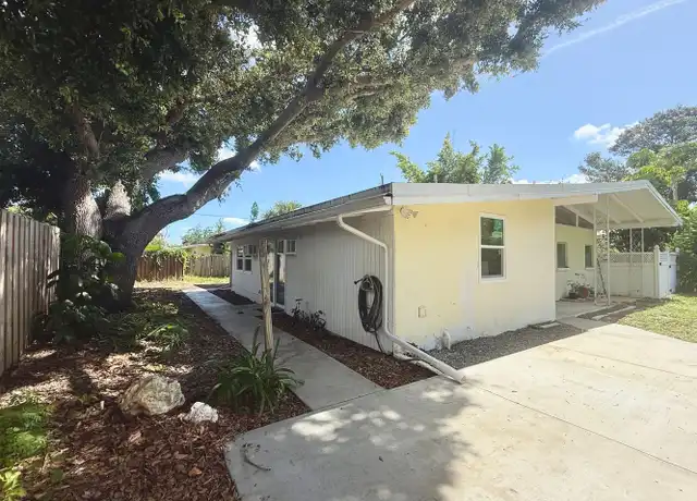 Property at 2969 Wood St Unit B, Sarasota, FL, 34237, 1 bed, 1 bath, [object Object]