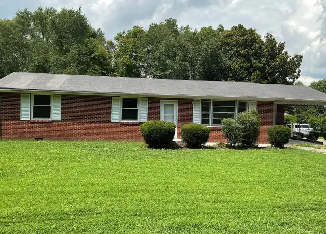Property at 205 Old Trenton Rd, Clarksville, TN, 37040, 3 beds, 1.5 baths, [object Object]