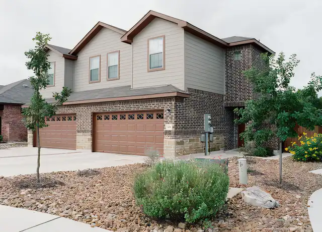 Property at 121 Calm Water Loop, Bastrop, TX, 78602, 3 beds, 2.5 baths, [object Object]