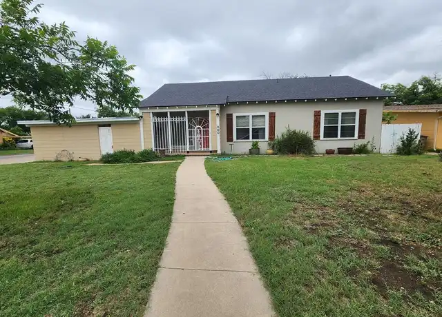 Property at 200 Penrose St, San Angelo, TX, 76903, 3 beds, 2 baths, [object Object]