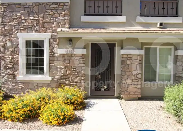 Property at 1366 S Sabino Dr, Gilbert, AZ, 85296, 2 beds, 2 baths, [object Object]