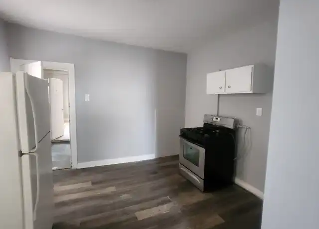 Property at 8927 S Muskegon Ave Unit 2B, Chicago, IL, 60617, 1 bed, 1 bath, [object Object]
