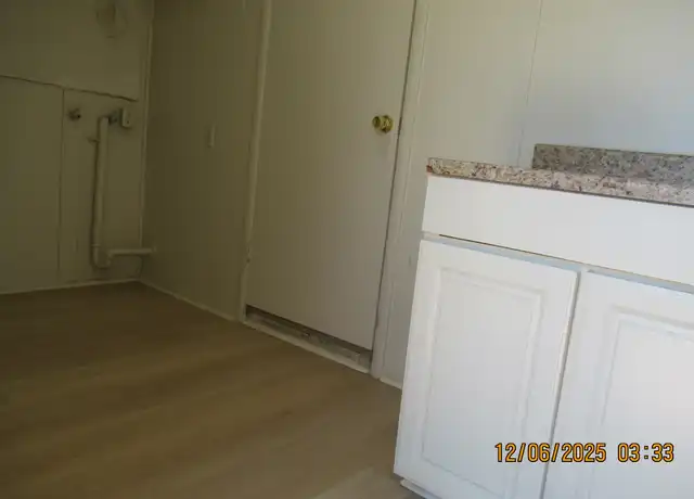 Property at 3999 4th Ave, Sacramento, CA, 95817, 2 beds, 1 bath, [object Object]